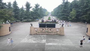 “打卡”三星堆 感受古蜀文化魅力