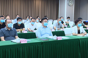 采取切实有效的措施 尽快把疫情控制住