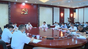 坚持问题导向补齐短板弱项 坚决打赢全国文明城市复查攻坚战